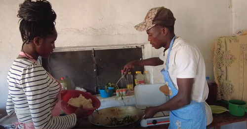 African chef’s Vietnamese flavors sweep Angola: Customers flock with buckets