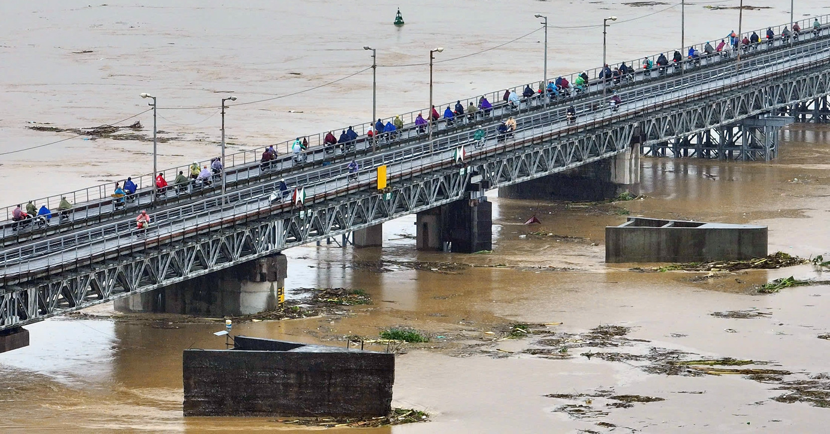 Floods engulf Hanoi as Red River rises rapidly