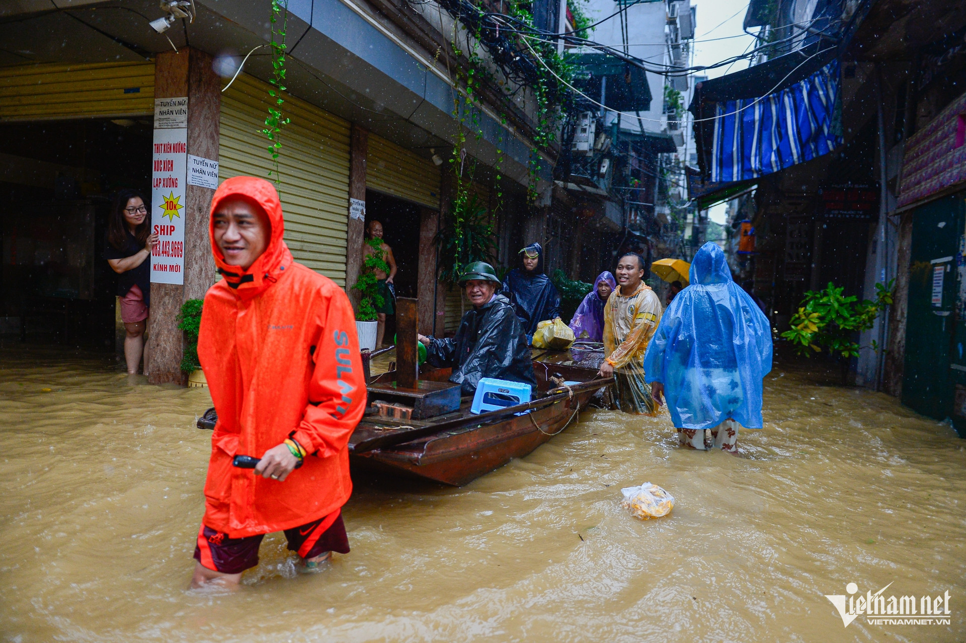 W-Ngập Hà Nội_ 11.jpg