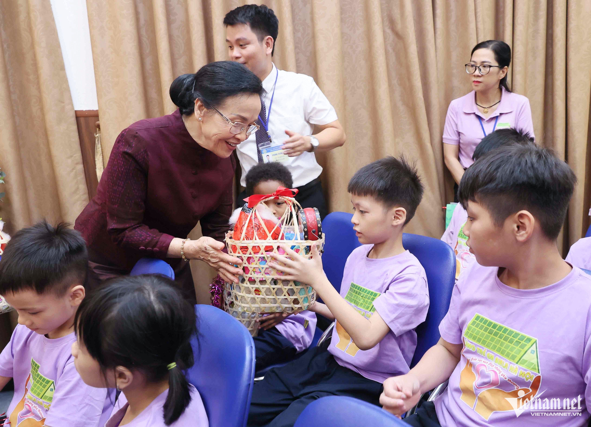 W-Tặng quà 7360.jpg