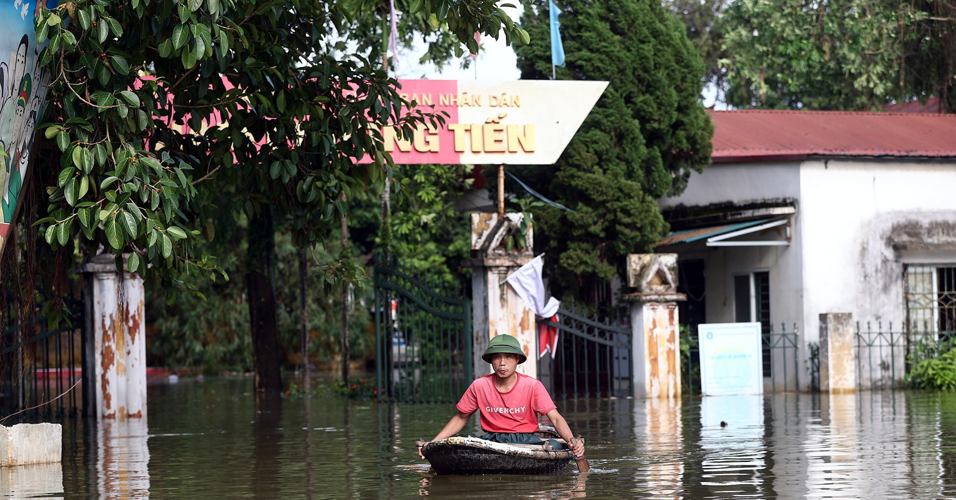 30,000 remain evacuated in Hanoi as flooding persists after typhoon Yagi