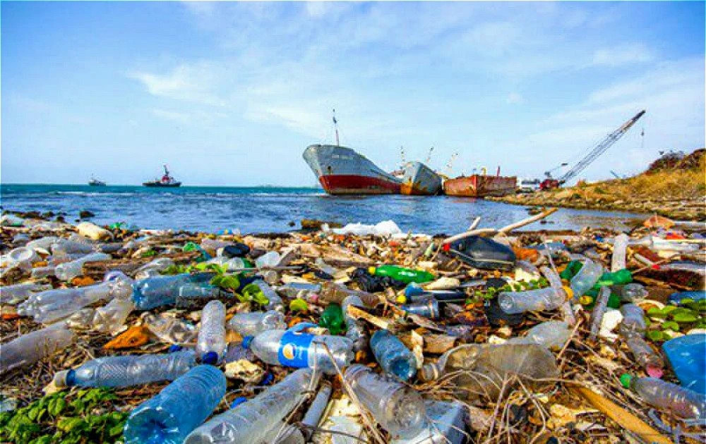 Vietnam aligns with global commitments to reduce plastic pollution