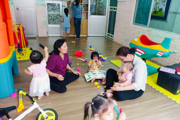 HCMC brings homeless people to social support centres to reduce petty crimes