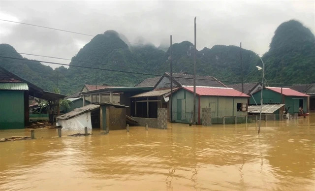 Central localities flooded, cut off after Tropical Storm Soulik