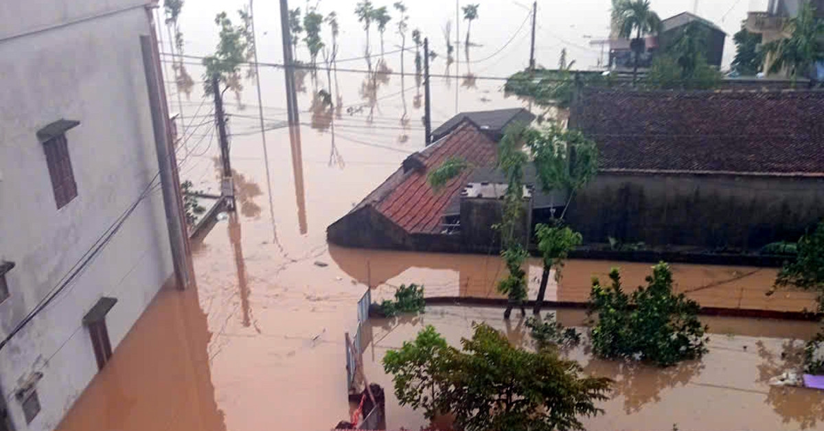 Fanpage admin sanctioned for spreading misinformation about Hanoi flooding