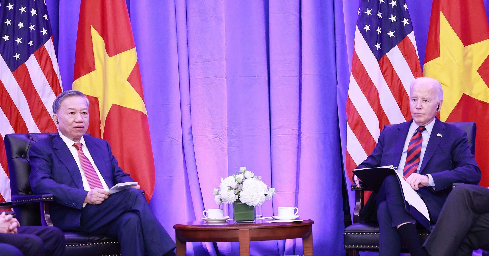 General Secretary and President To Lam meets U.S. President Joe Biden