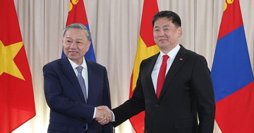 Vietnam and Mongolia elevate relations to comprehensive partnership