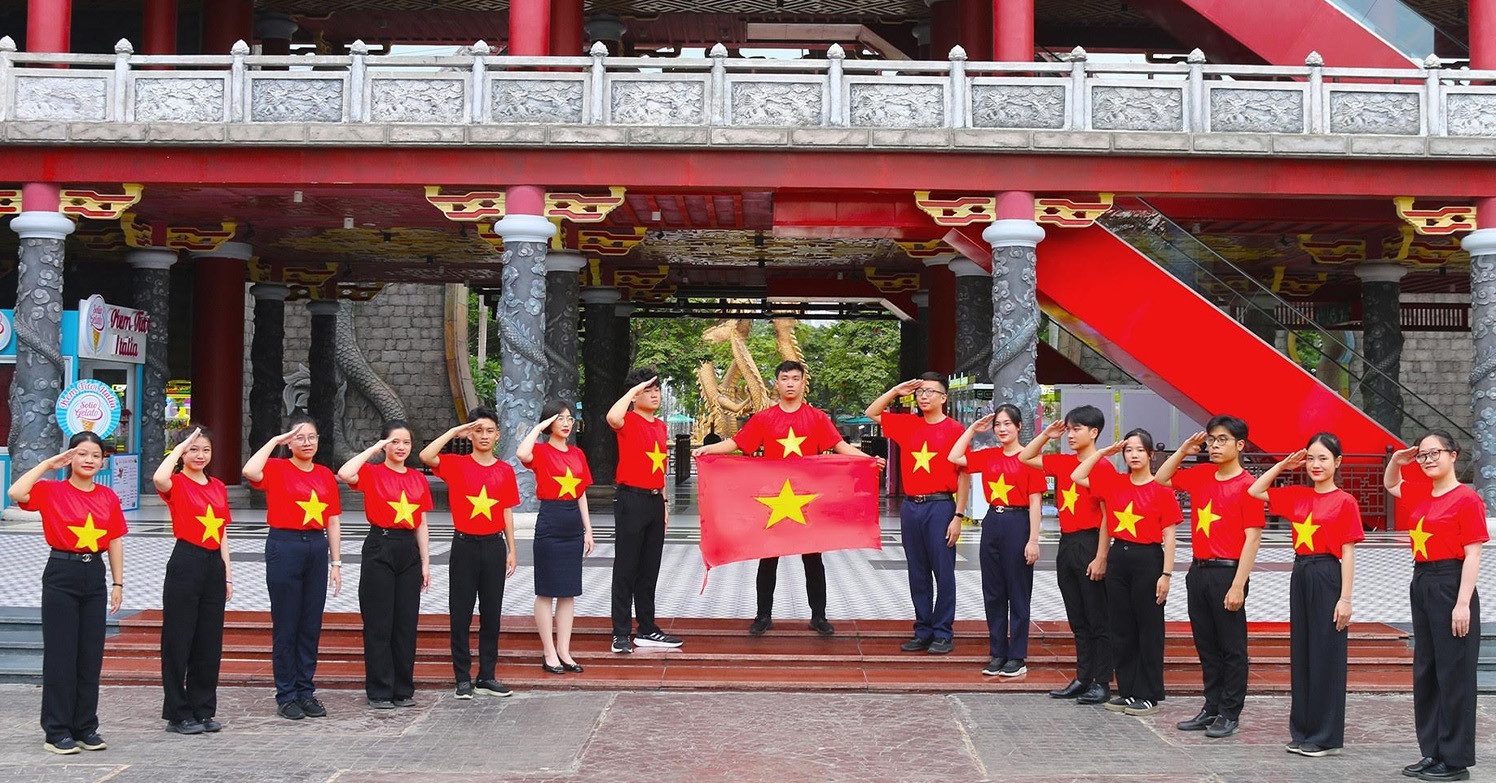 Vietnam embraces a new era of prosperity and reform