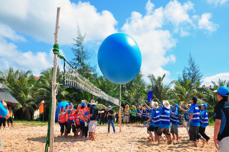 Many workers turn down tours because of teambuilding activities