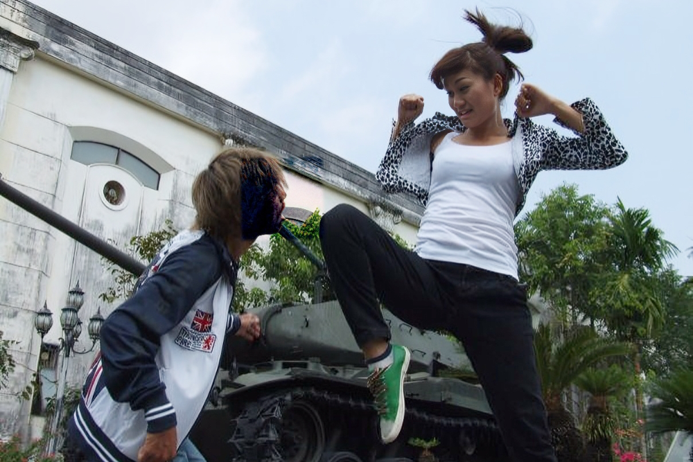 The 'super-hot' mother of three children