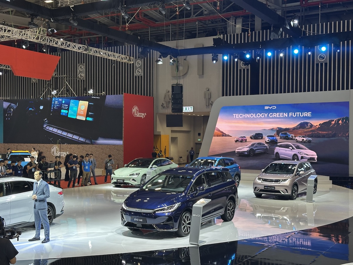 Vietnam's auto industry weathered the storm in 2024