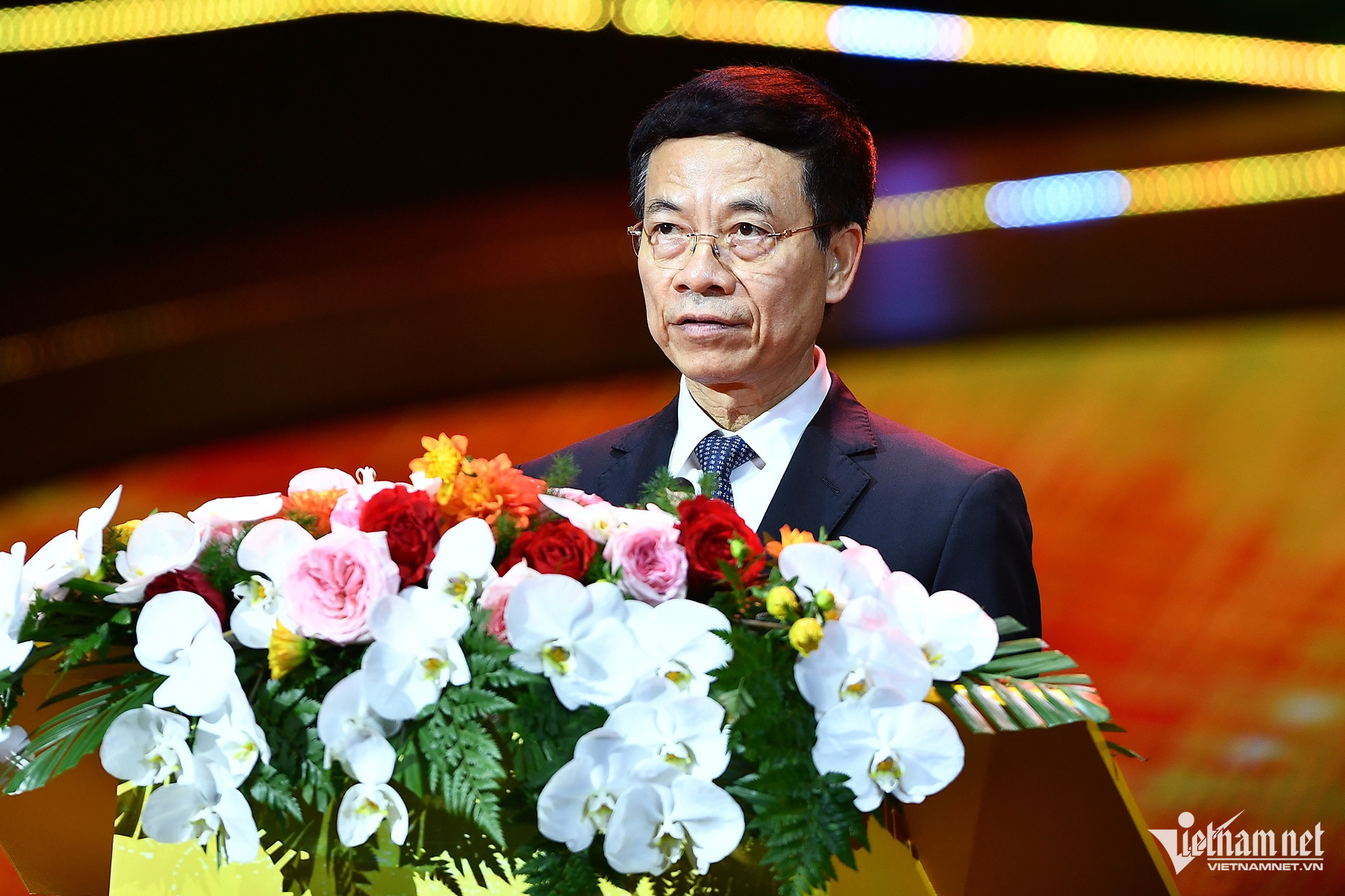 W-Nguyen Manh Hung.jpg