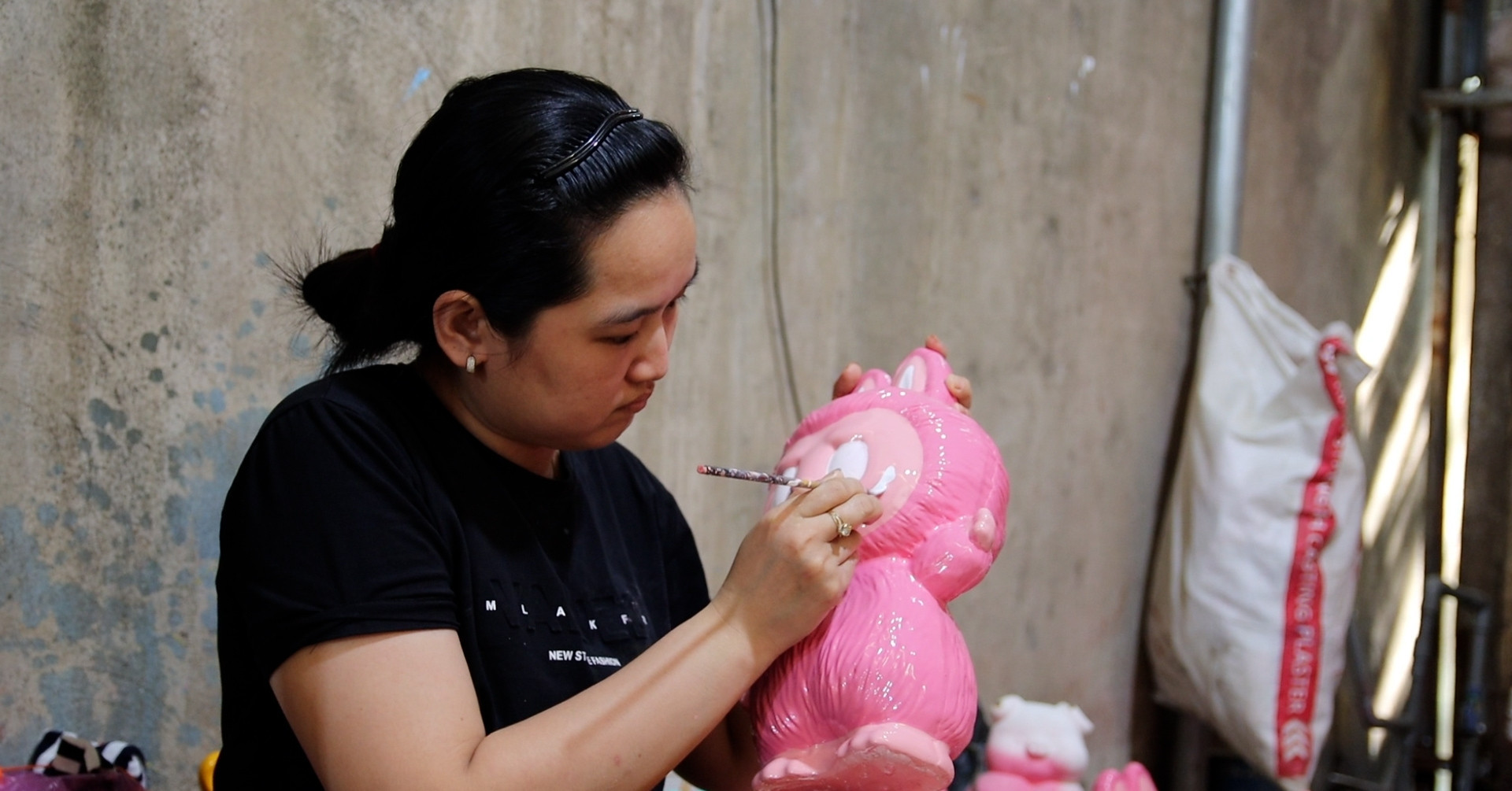 Lai Thieu’s Tet piggy banks: From zodiac tradition to modern trends