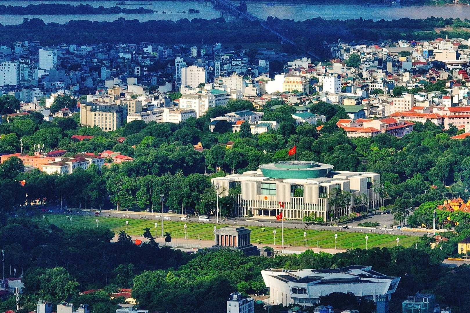 Hanoi prohibits 9- or more storey buildings in inner city