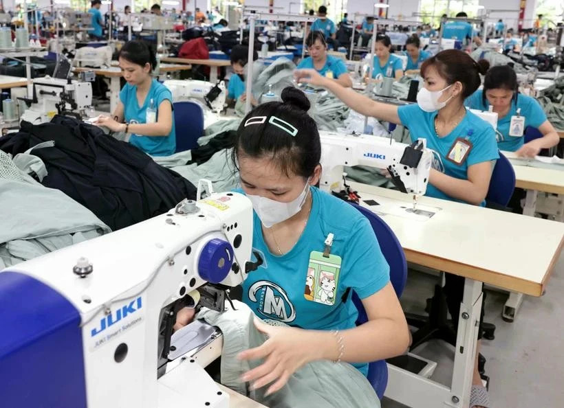 Declining fertility rate predicted to lead to workforce shortage