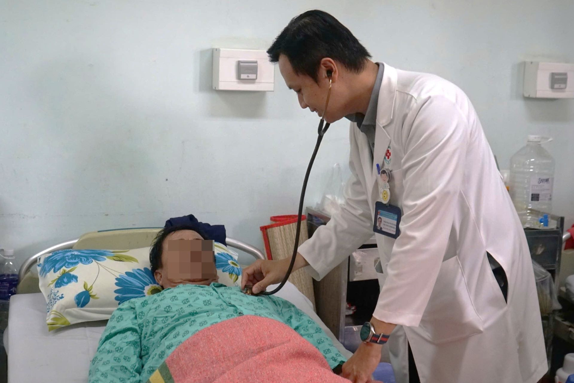 stroke Linh Thuy.jpg