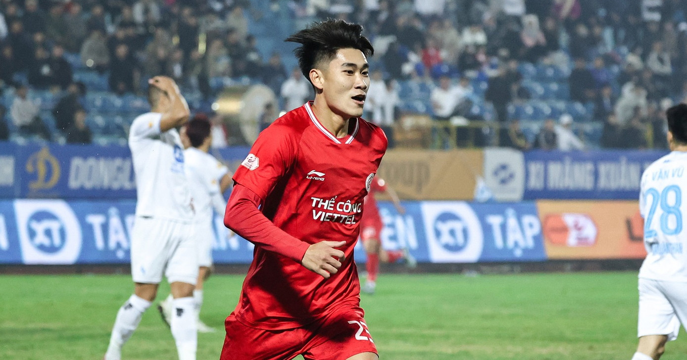 Can Nham Manh Dung replace Xuan Son on Vietnam’s national team?