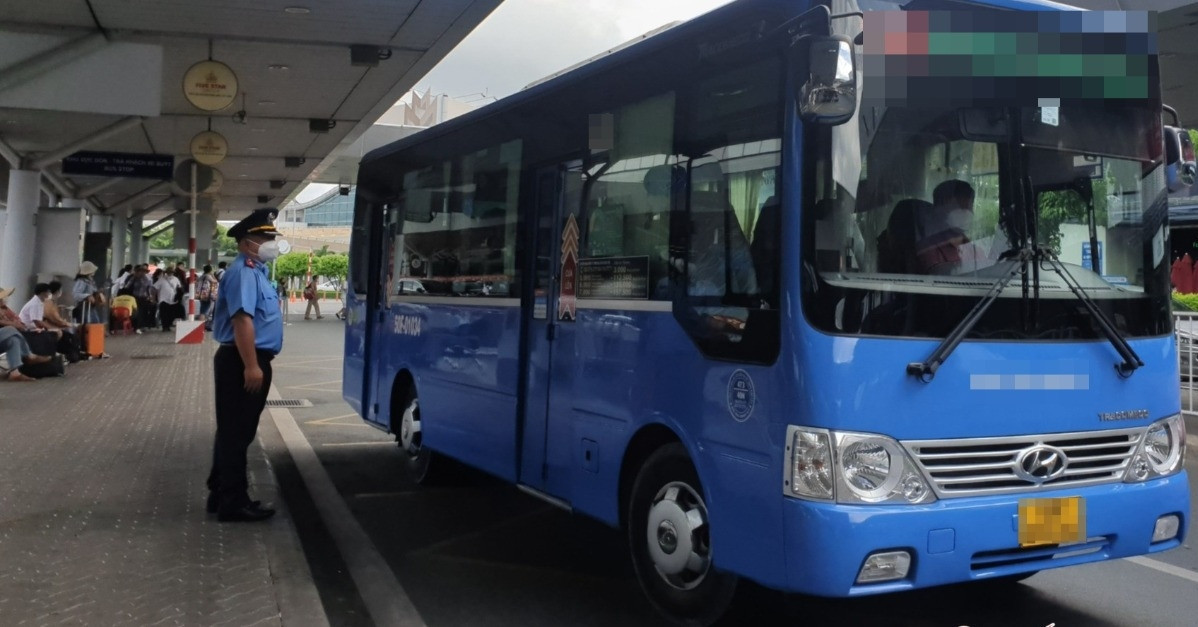 Struggling to find a taxi at Tan Son Nhat? Free shuttles now available