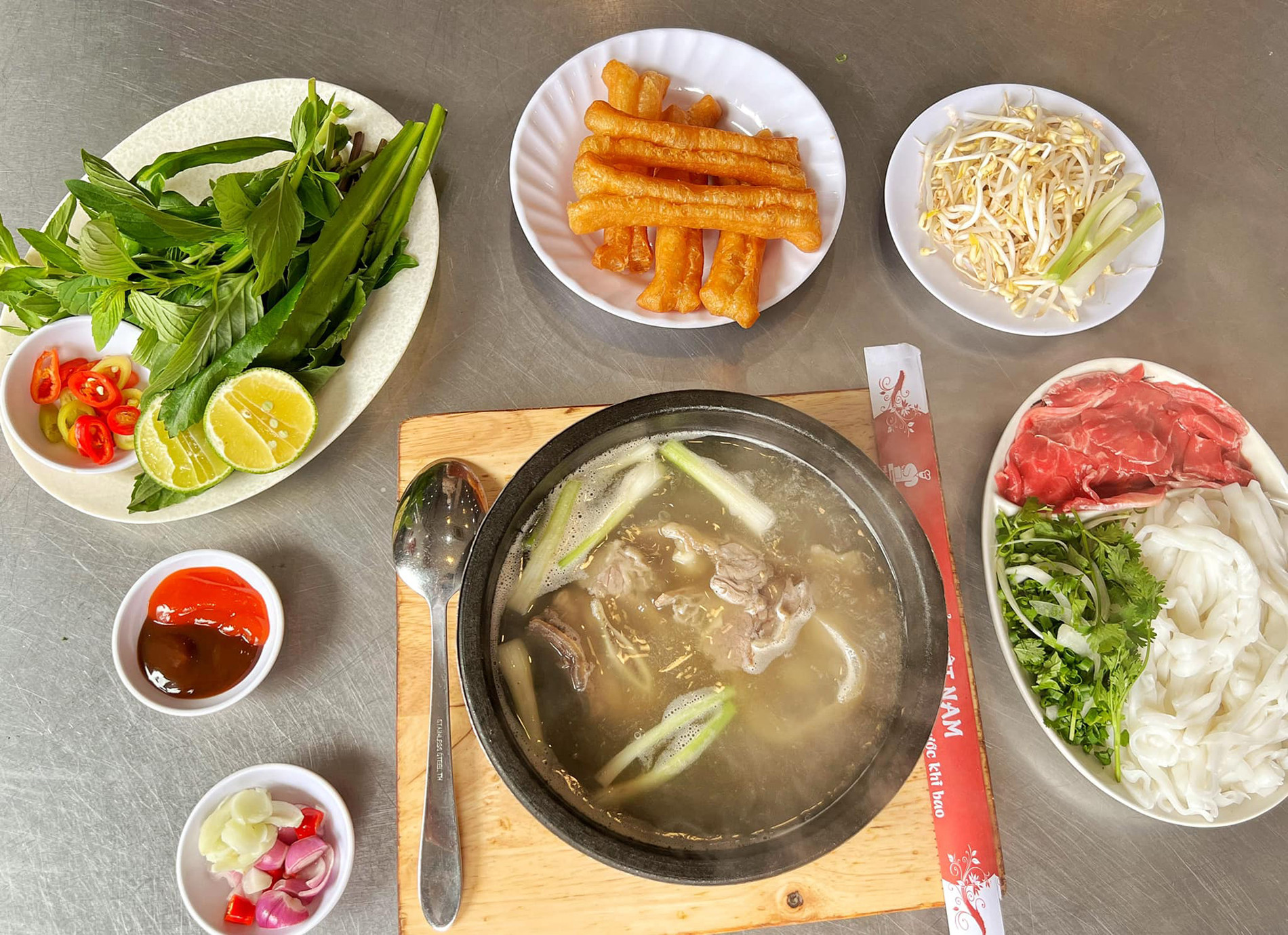 Mukbang Queen Heebab Returns To Vietnam For Iconic Stone Bowl Pho Mukbang Queen Heebab Returns To Vietnam For Iconic Stone Bowl Pho