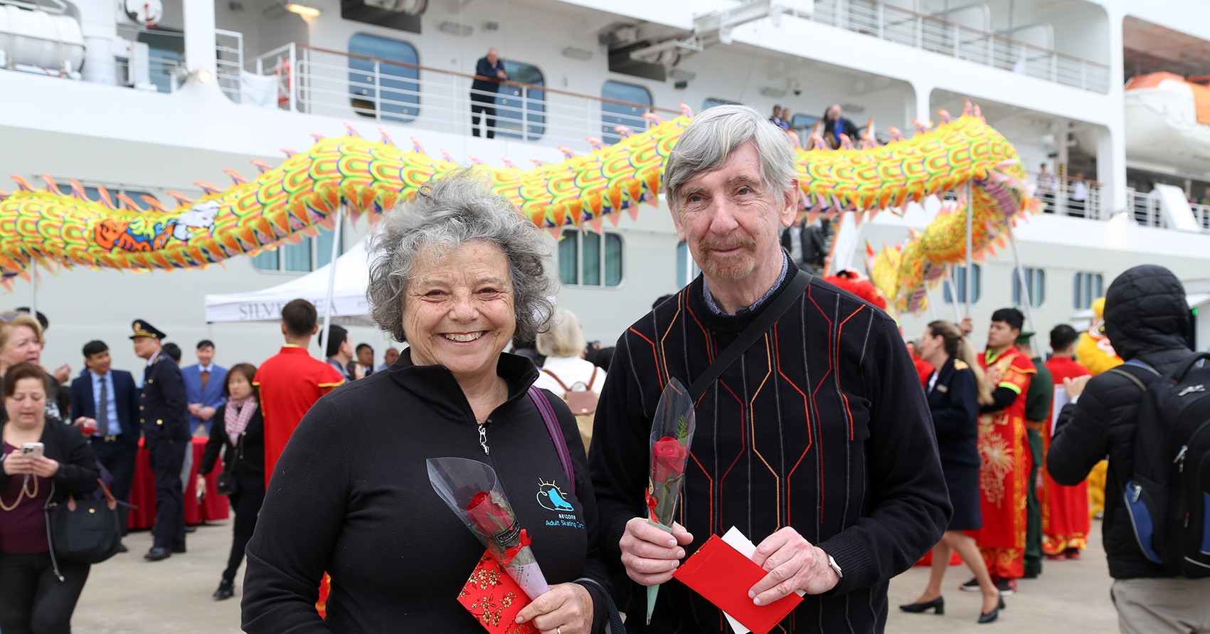 Ha Long Bay welcomes New Year guests with over 500 international tourists