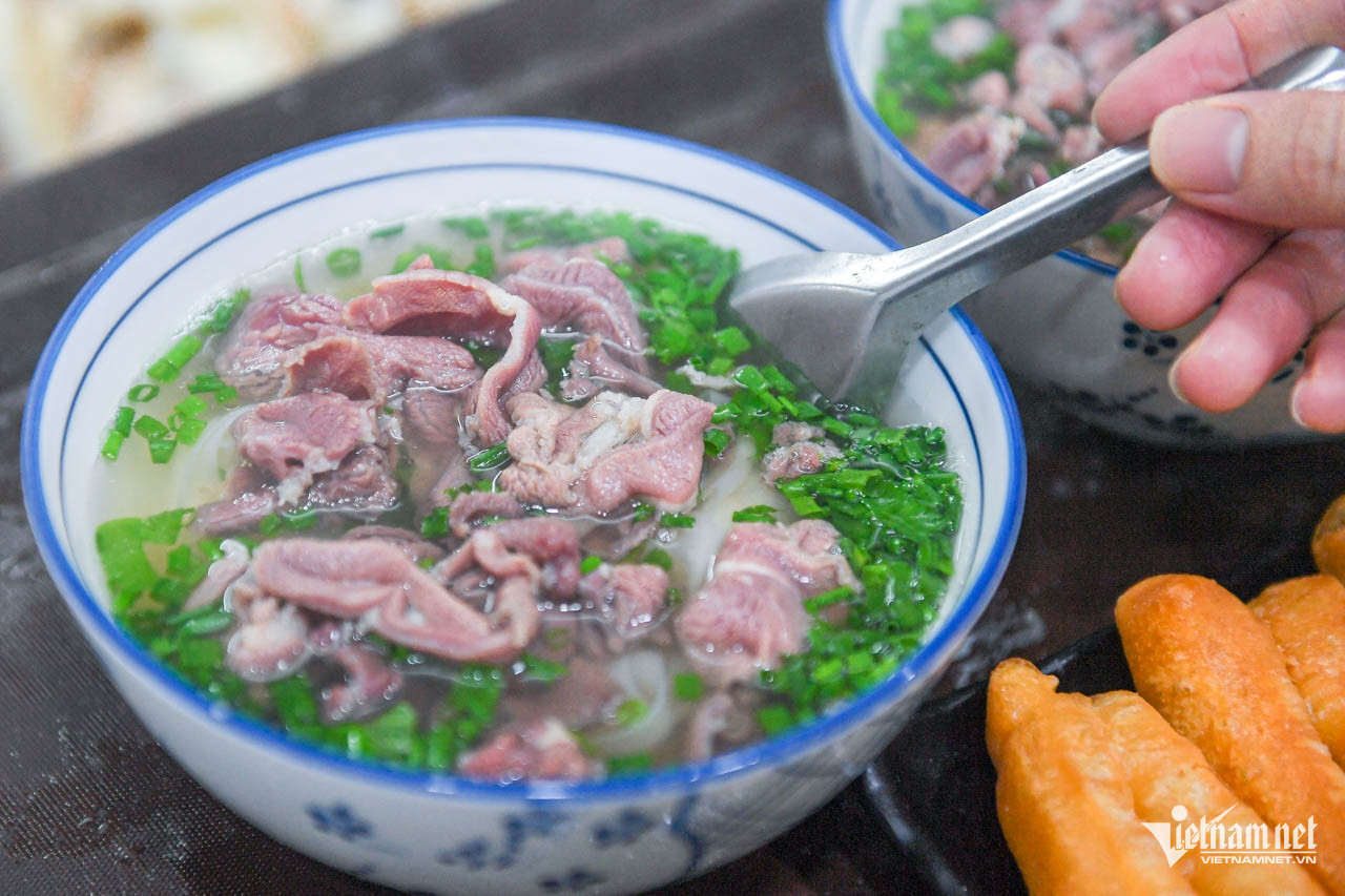 W-pho huong hau 5.jpg