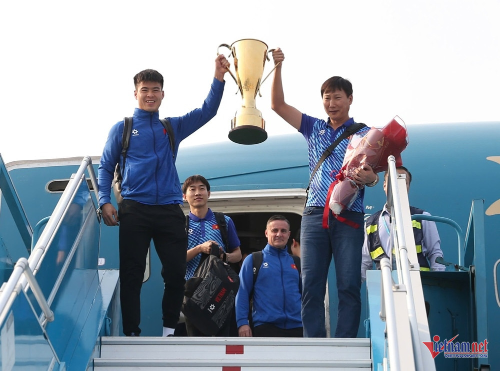 football fans.jpg5.jpg