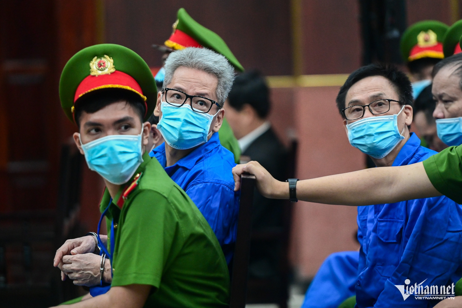 W-án đăng kiểm   nguyễn huế 3.jpg