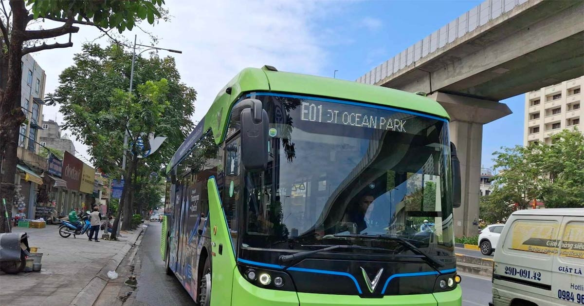 Policies to drive green transportation for public agencies in Vietnam