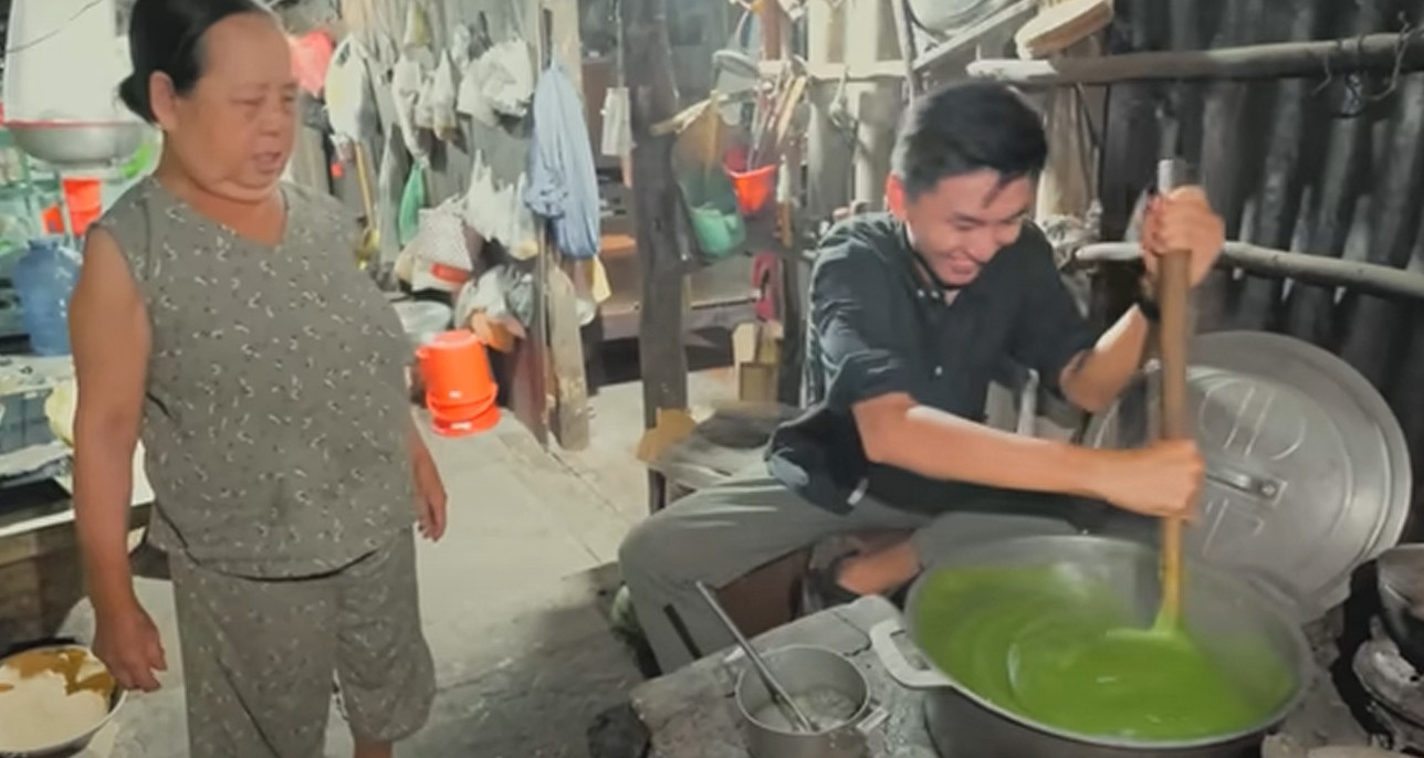 Preserving tradition: The story of 50 years of pandan rice cake in Dong Thap