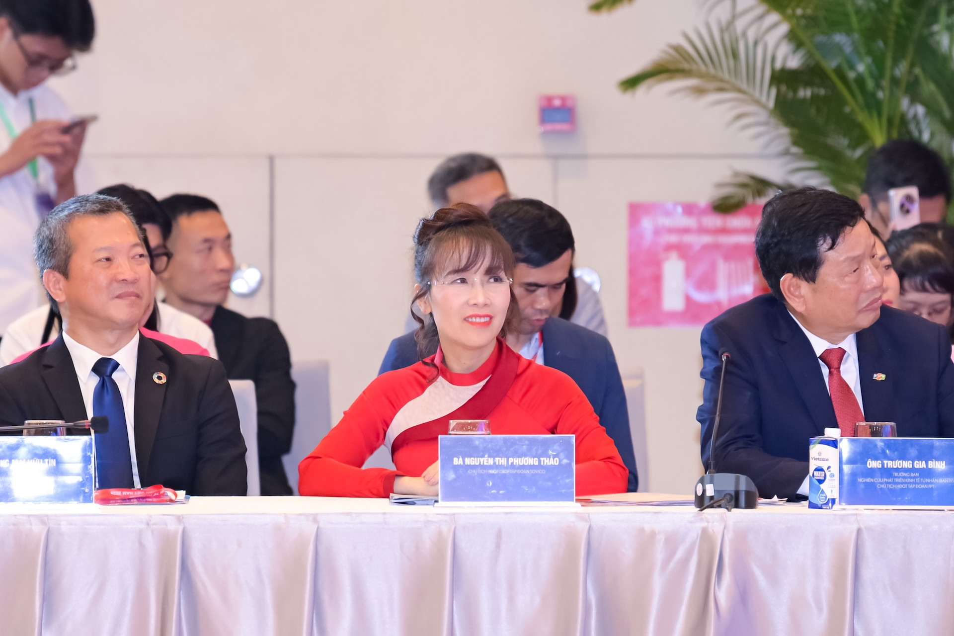 vietnam businesses.jpeg