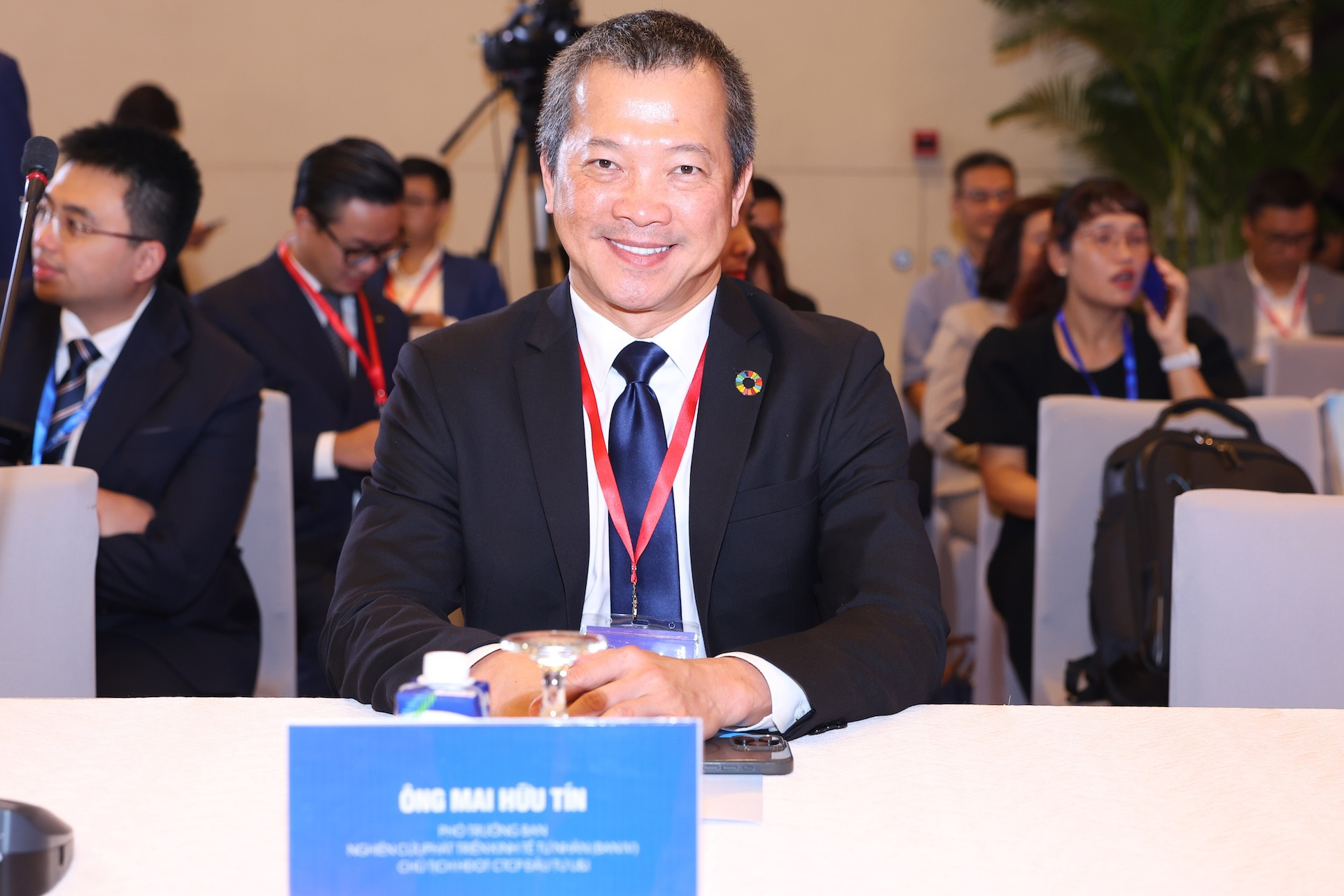 vietnam businesses1.jpeg