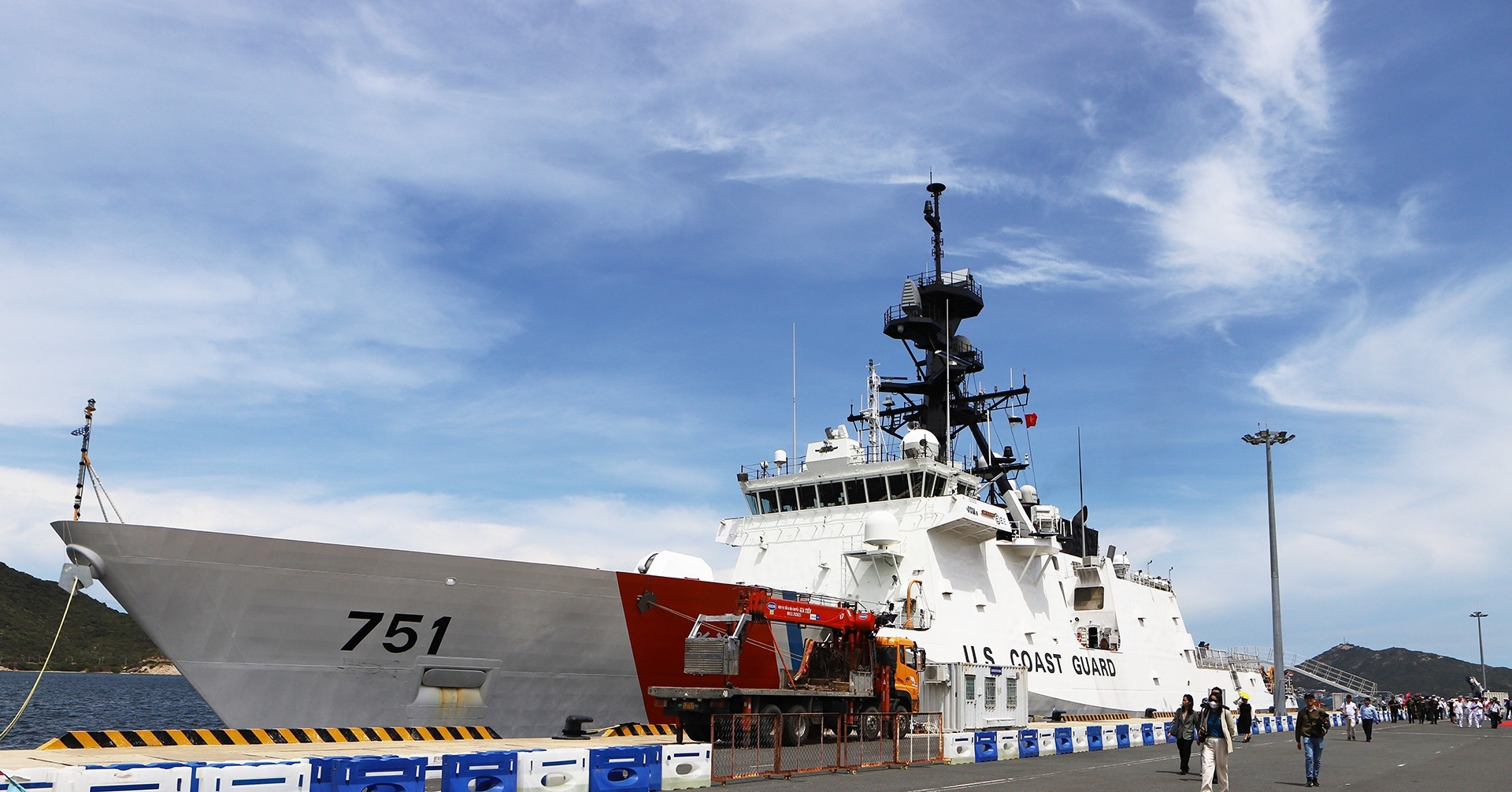 Vietnam updates access rules for Cam Ranh International Port