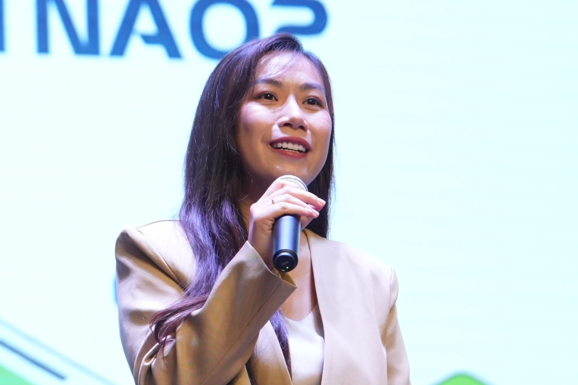 Psychological kidnapping: the dark side of online scams targeting students