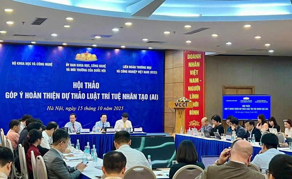Vietnam needs legal framework for safe, transparent AI development: experts