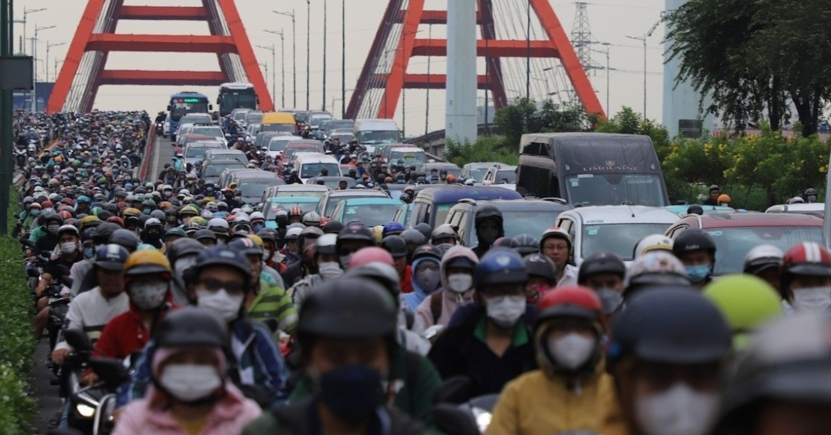 HCM City speeds up key road projects, targets traffic relief by Lunar New Year