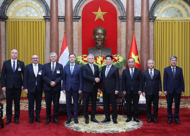 president-luong-cuong-hails-visit-by-speaker-of-hungarian-national-assembly-2.jpg