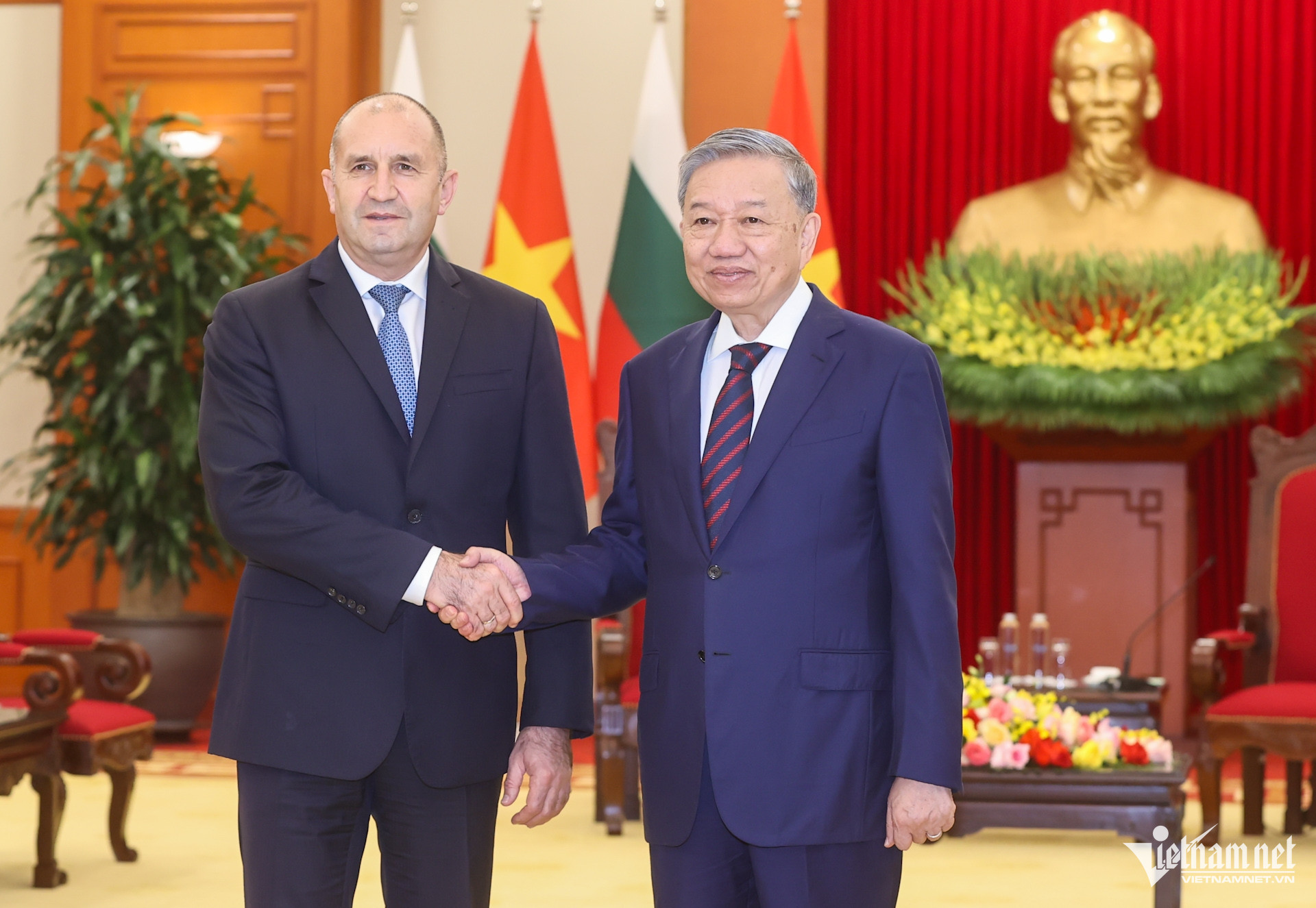 w hai 0194jpg 120823.jpg