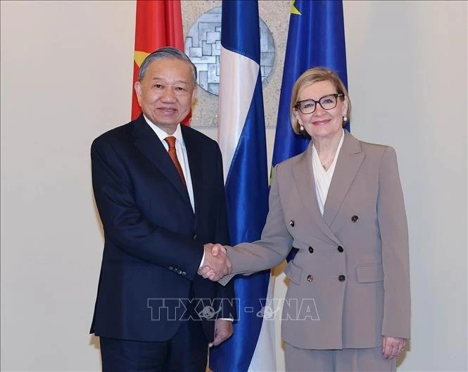 Party chief meets with First Deputy Speaker of Finnish Parliament