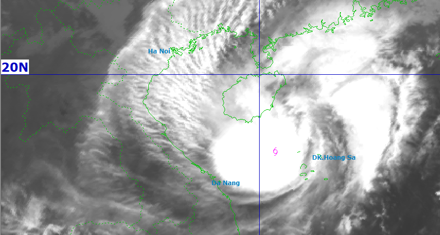 Storm Fengshen approaches Da Nang, widespread floods expected