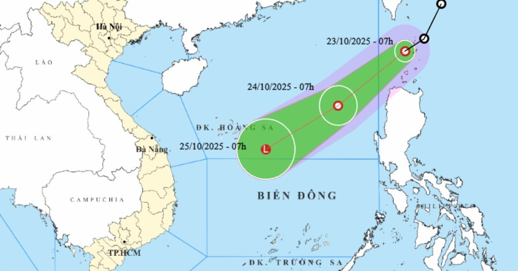Storm Fengshen dissipates as cold air dominates over central Vietnam