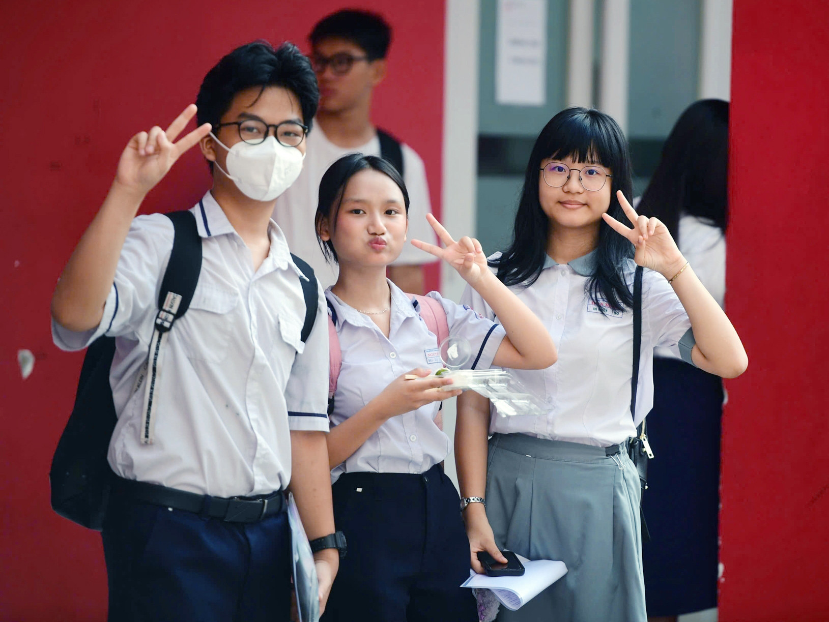 w thi thpt tuyen sinh lop 10 8 37823 38827_hoc sinh.jpeg