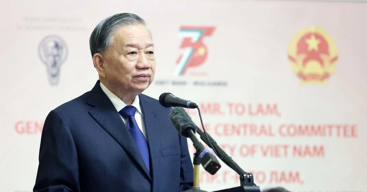 Party chief outlines new strategic era with Bulgaria at Sofia University