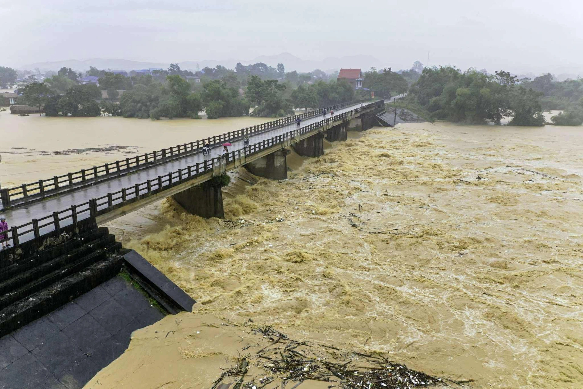 ngập thái nguyên.webp