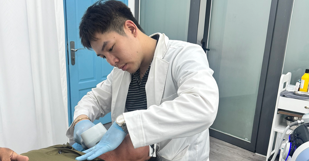 Fake doctors scam over $700,000 through illegal clinic in HCM City