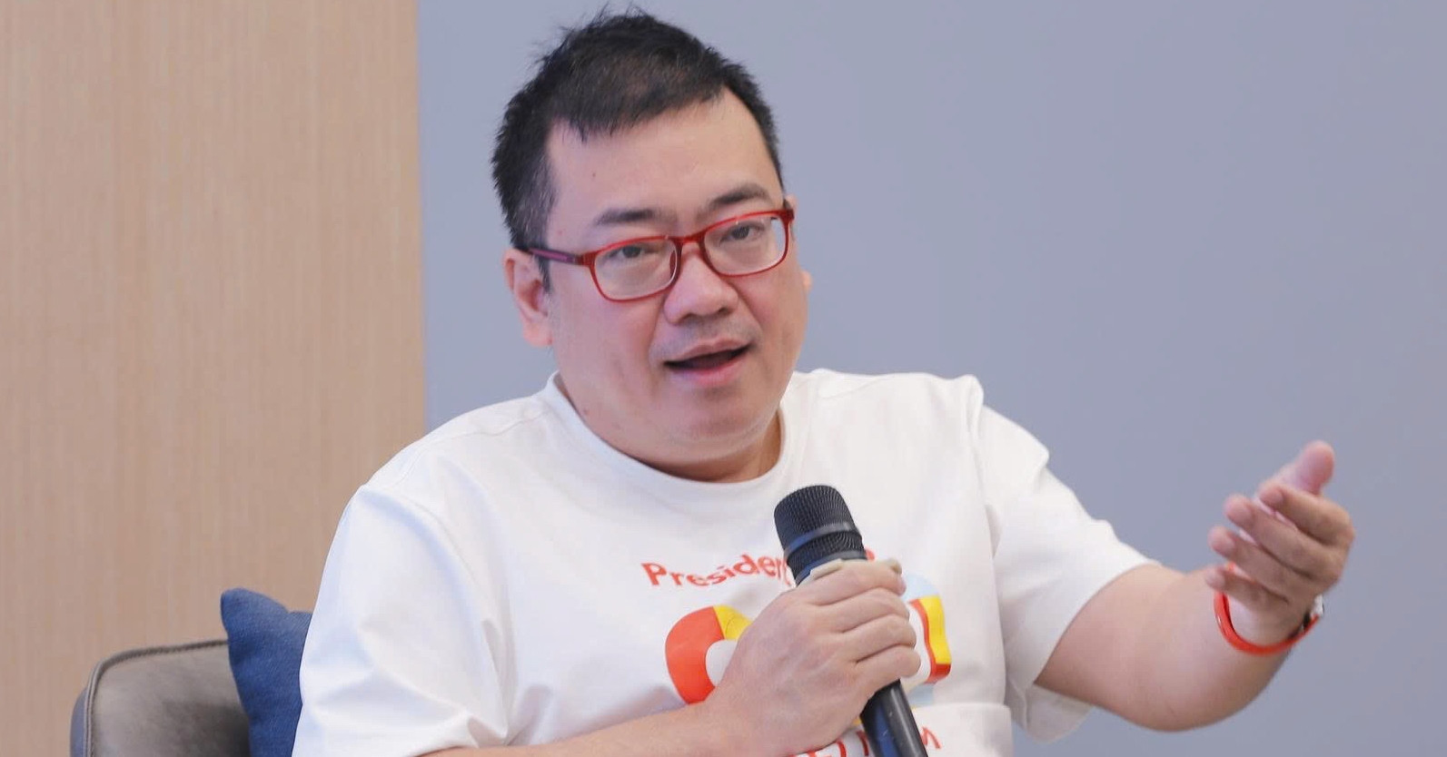 Nguyen Canh Binh: The man who trades knowledge, not commodities