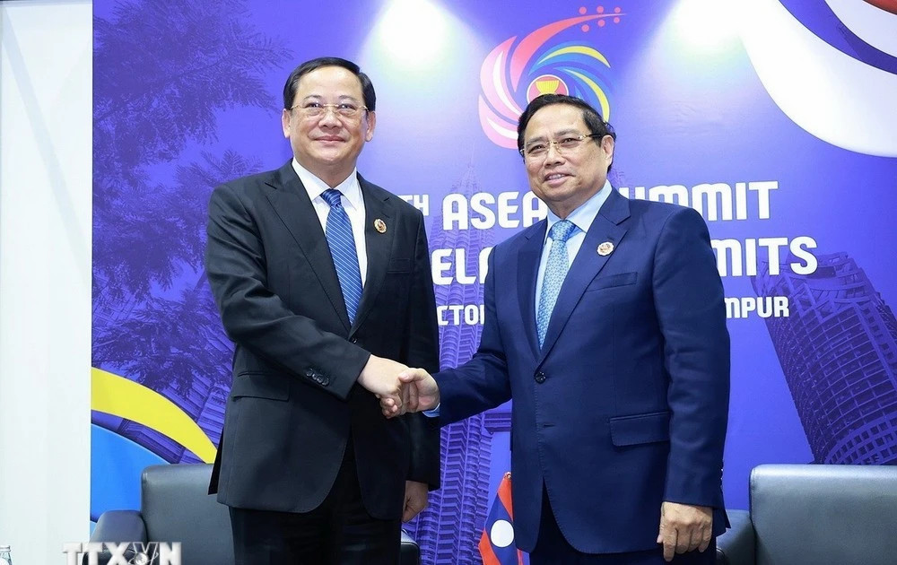 PM meets with int'l leaders on ASEAN Summit sidelines