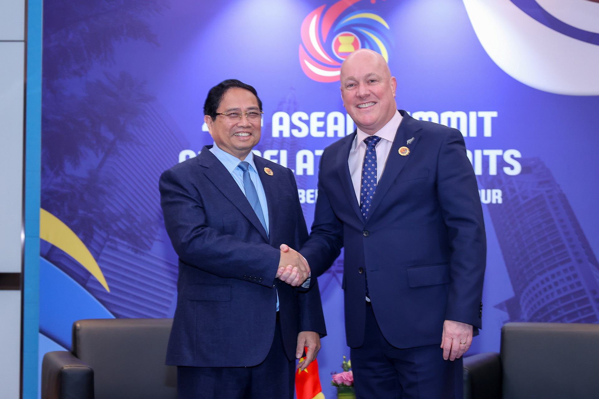 img4061 17615305466651213209451.jpg