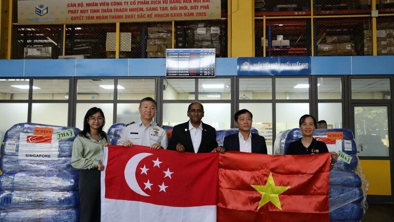 Singapore provides emergency relief to flood-hit residents in Tuyen Quang