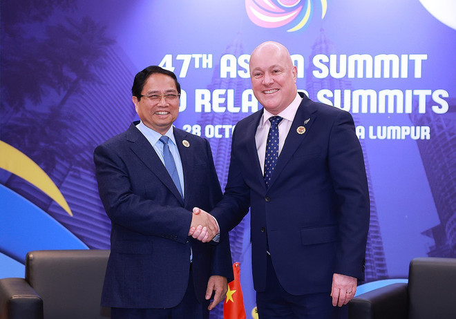 pm-pham-minh-chinh-and-new-zealand-pm-luxon.jpg