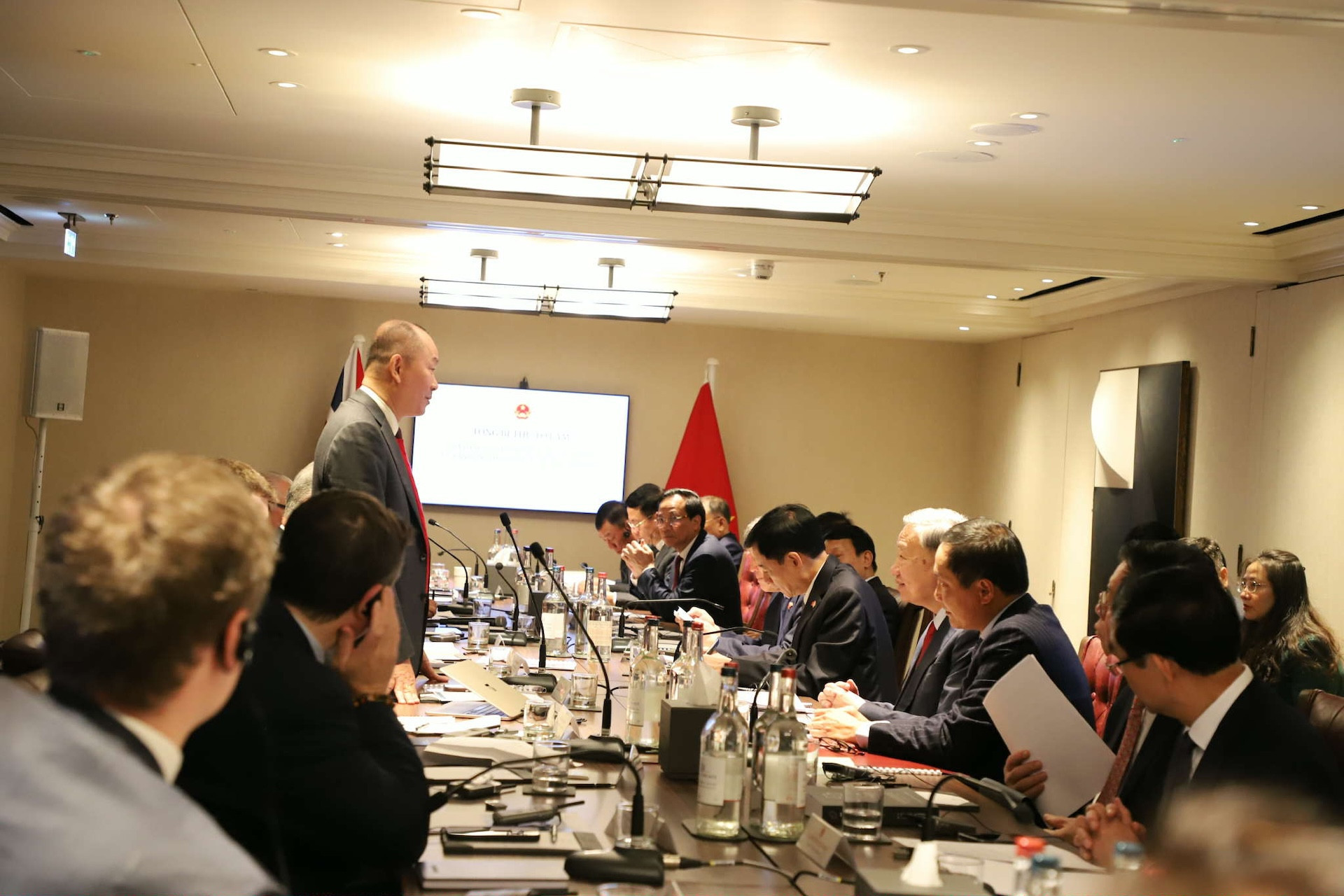 nguyen anh tuan.jpeg